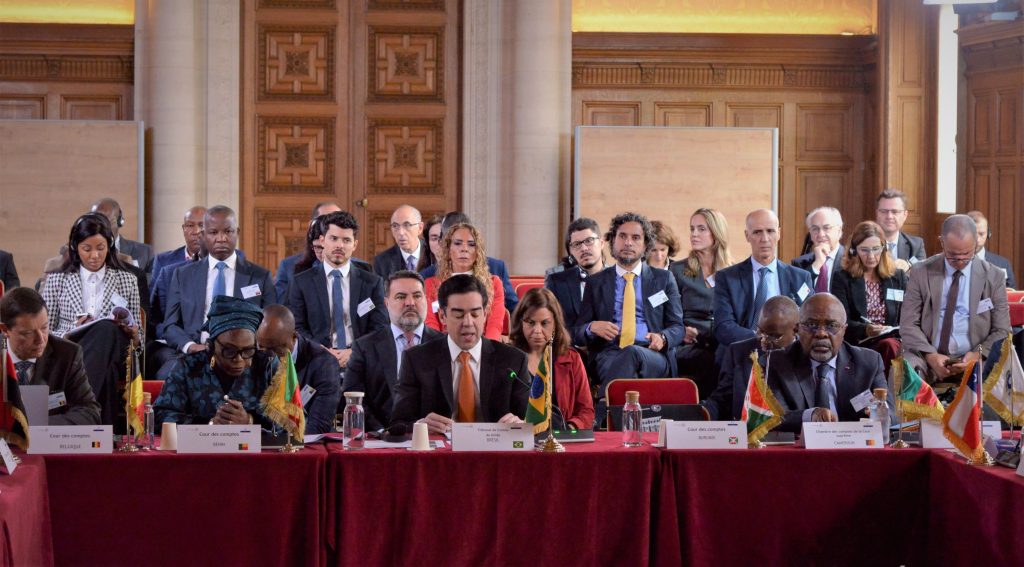 JURISAI et la Cour des comptes française organisent un colloque international.